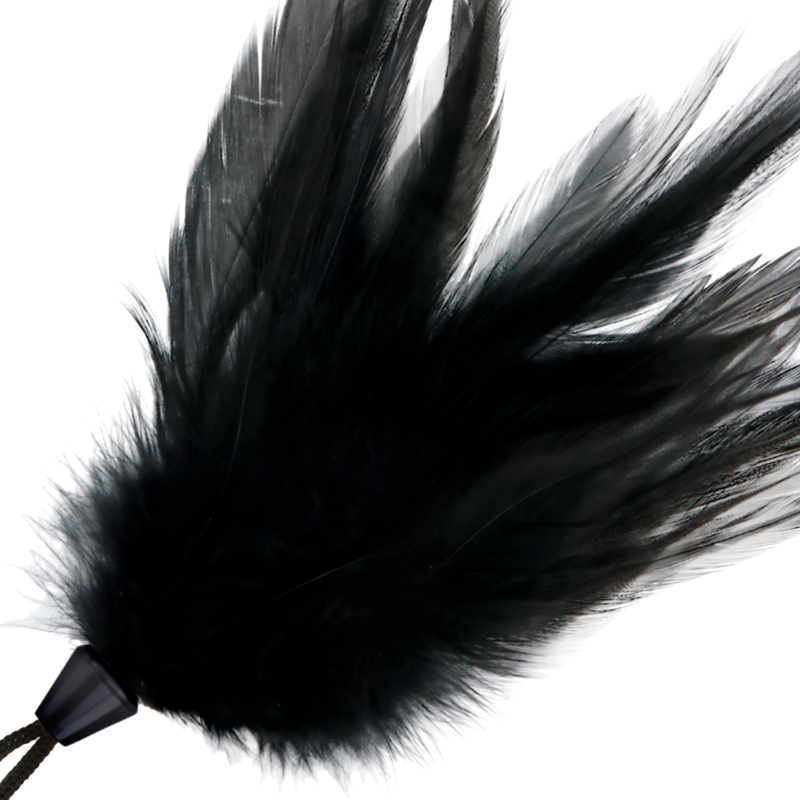 DARKNESS - PLUMA ESTIMULADORA NEGRO 17 CM - Kanerotika SL