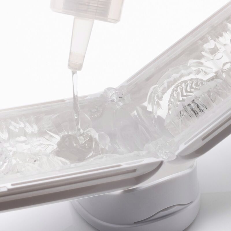 TENGA - LOCION LUBRICANTE LIGHT BASE AGUA - Kanerotika SL
